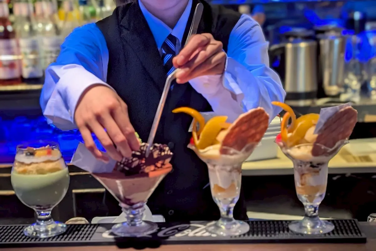 人気の〆は、映える夜パフェ