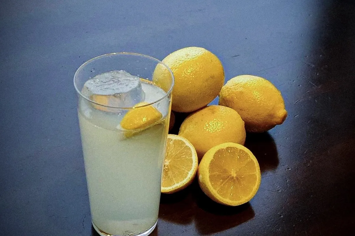 サライ特製、レモンサワー